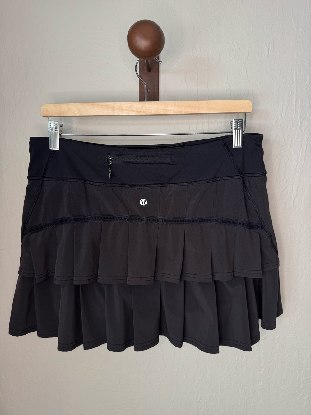LULULEMON Black Pacesetter Skort Skirt Running Activewear Size 8 Tall - Picture 5 of 13